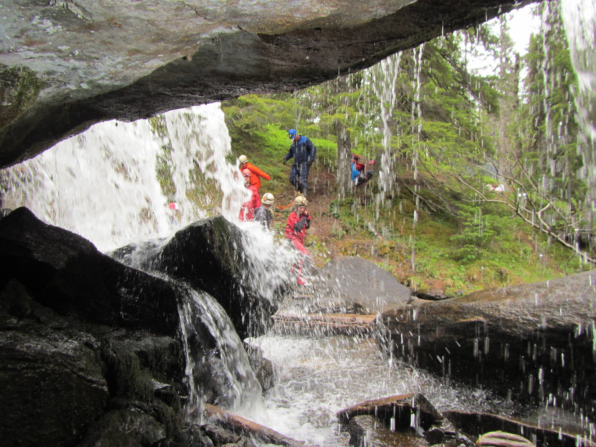 Grottur till Bergsjögrottan